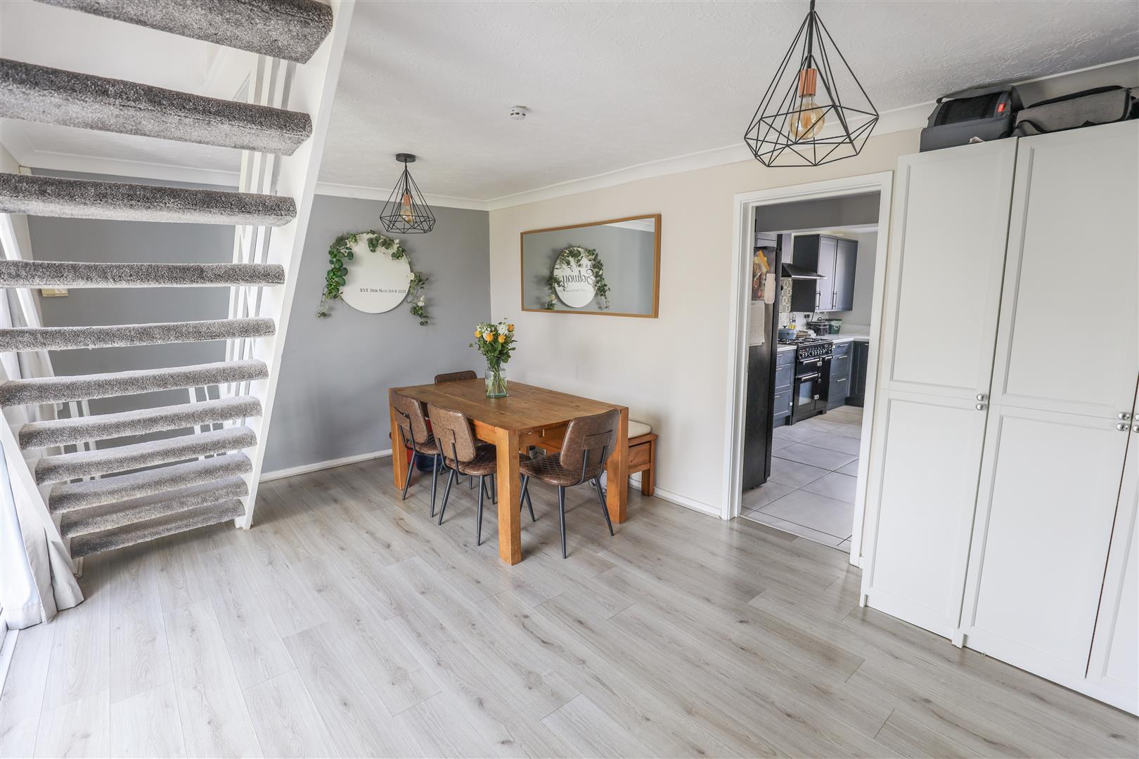 11 Monmouth Way, Boverton, Llantwit Major, Vale Of Glamorgan, CF61 2GT